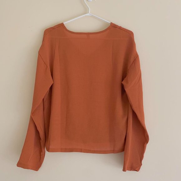🍊Orange Button-Up Blouse🍊 - Picture 4 of 5